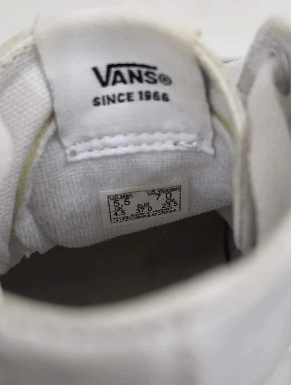 Vans Sk8-Hi Tapered Stackform Shoe in White Women's Size 7